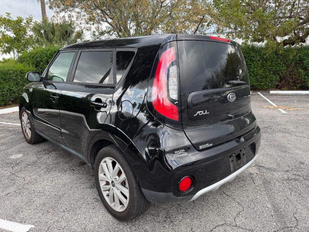 2017 Kia Soul + - Photo 12