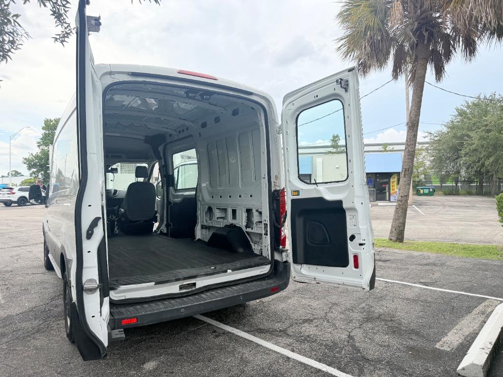 2015 Ford Transit Base - Photo 13